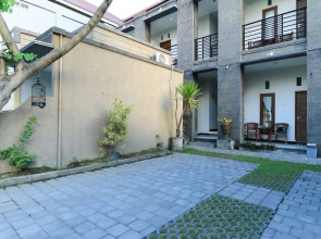 Hotel Warta Putra