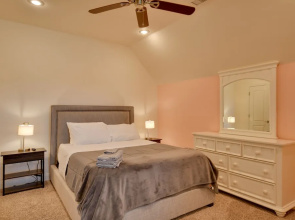 Spacious Amarillo Home: 6 Mi to Downtown!