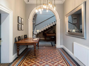 The Heaton at Claremont Apartments