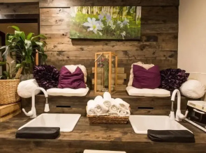 Slopeside 1 Bedroom Platinum-rated Residence at Golden Peak