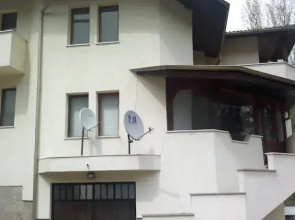 Guest House Chinara