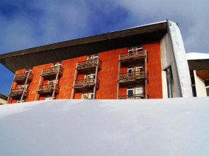 Studio in Allevard, With Wonderful Mountain View, Pool Access, Furnish