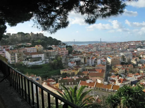 Johnie's Place Lisbon Hostel & Suites