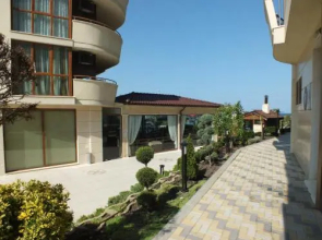 Al Rial Beach Apartments