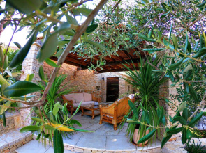 Superb Apartment in Murter with Hot Tub