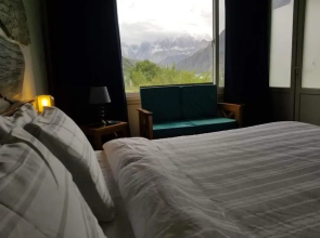 Silk Route Lodge