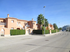 Apartamentos y Villas Oliva Nova Resort