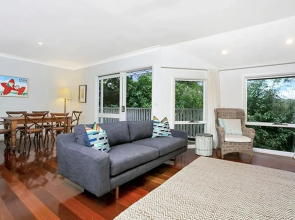 ALAN1 - Leafy Tranquil Home