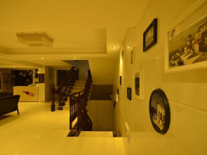 Beihai SHANSHANG See Sun Youth Hostel