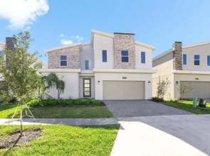 9 Bdrm Champions Gate Villa