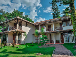 Silintong Hotel