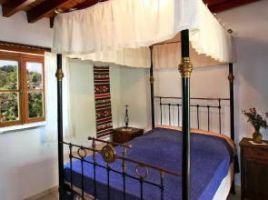 Narkissos Villa