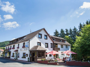 Hotel Berghof Wasserkuppe und Gästehaus Fuldaquelle