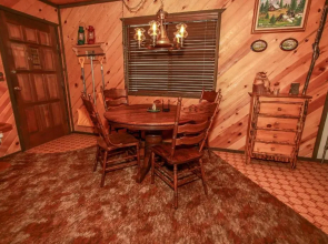 Little Bear Cabin-1811 by Big Bear Vacations