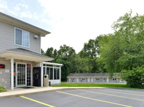 Tower Inn And Suites Of Guilford - Madison