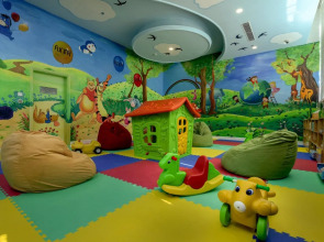 Melia Vinpearl Danang Riverfront