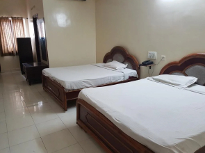 OYO 43619 Sahasra Residency