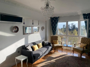 Antalya Sunsets, Seaview, Next to Old Town, 3 BR, Elevator