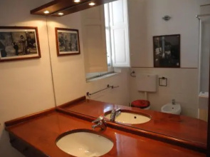 Kalsa Apartment