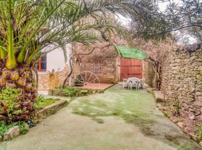 Simplistic Cottage in Barruecopardo With Garden