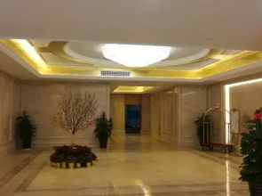Vienna Hotel (Rong County Guinan Road)