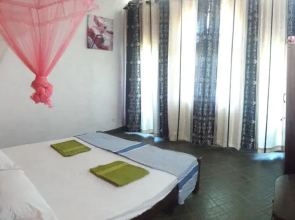 Lilly Palace Villa Guest House