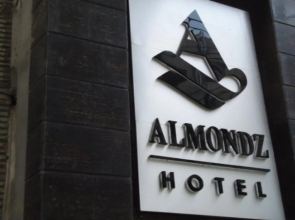 Almondz Hotel