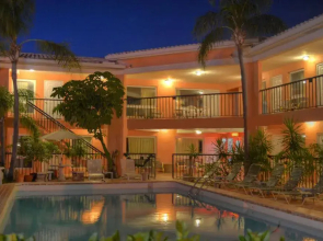 Rose Motel