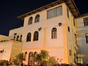 Kitu Hotel