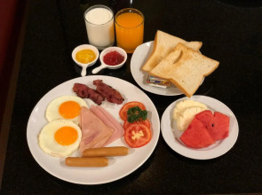 The Sunreno Hotel Bangkok