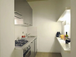 Raffaello Charmsuite