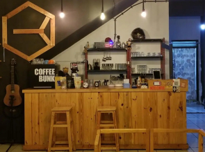 CoffeeBunk Hostel