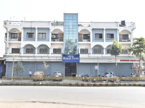 Hotel Royal Front Residency