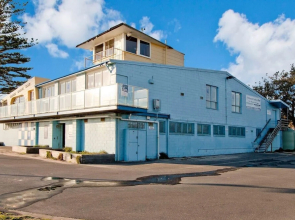 Elwood Seaside 2 Bed Retreat