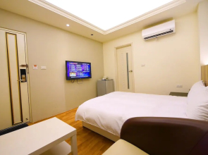 Feng Chia Secret Garden