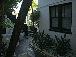 The Beach Plaza Hotel & South Beach Plaza Villas