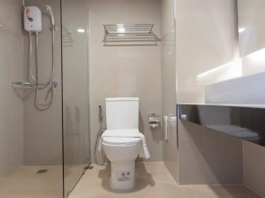 B2 Surat Thani Boutique & Budget Hotel