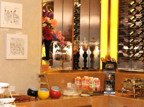 New Harbour Service Apartments