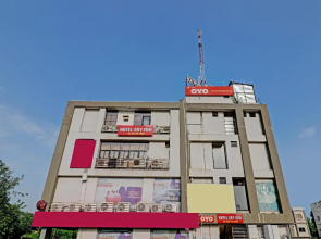 Crystal Residency By OYO Rooms