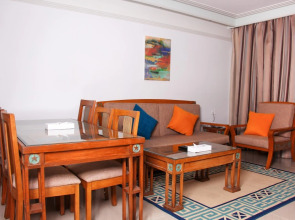 Grand holidays Green Resort