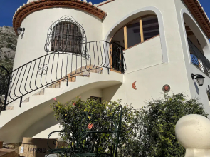 Charming 4pax Villa in the Mountains Spectacular View Private Pool