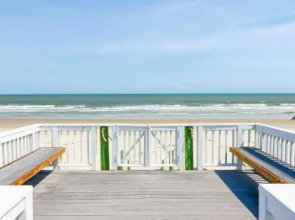458 Tarpon - Five Bedroom House