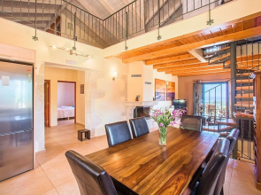 Nice Holiday Home with Heated Swimming Pool & Sea View near Kavros