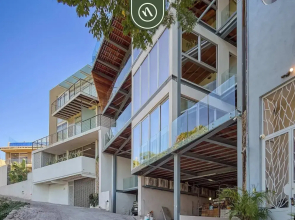 3 BR Condo - Private Terrace and Pool - Oceanview