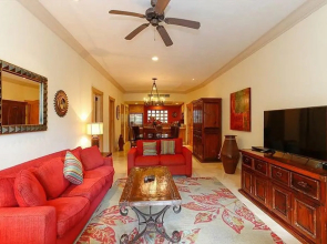 Upgraded Villa La Estancia W/view