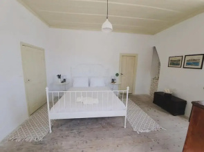 Dolce Vivere by Konnect, Gaios Paxos