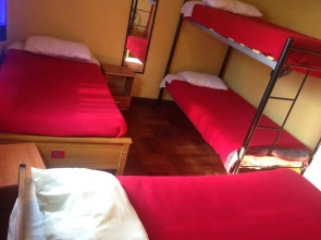 Travellers Place Hostel