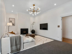 Botham's Beauty - Blenheim Holiday Home