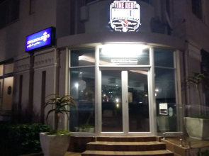Parade Hotel