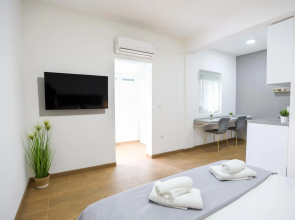 Airport Stay Apartment
